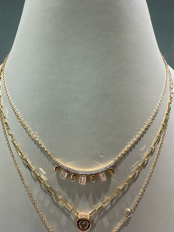 14k Yellow Gold 3 Baguette Diamond Drop Necklace .26ctw