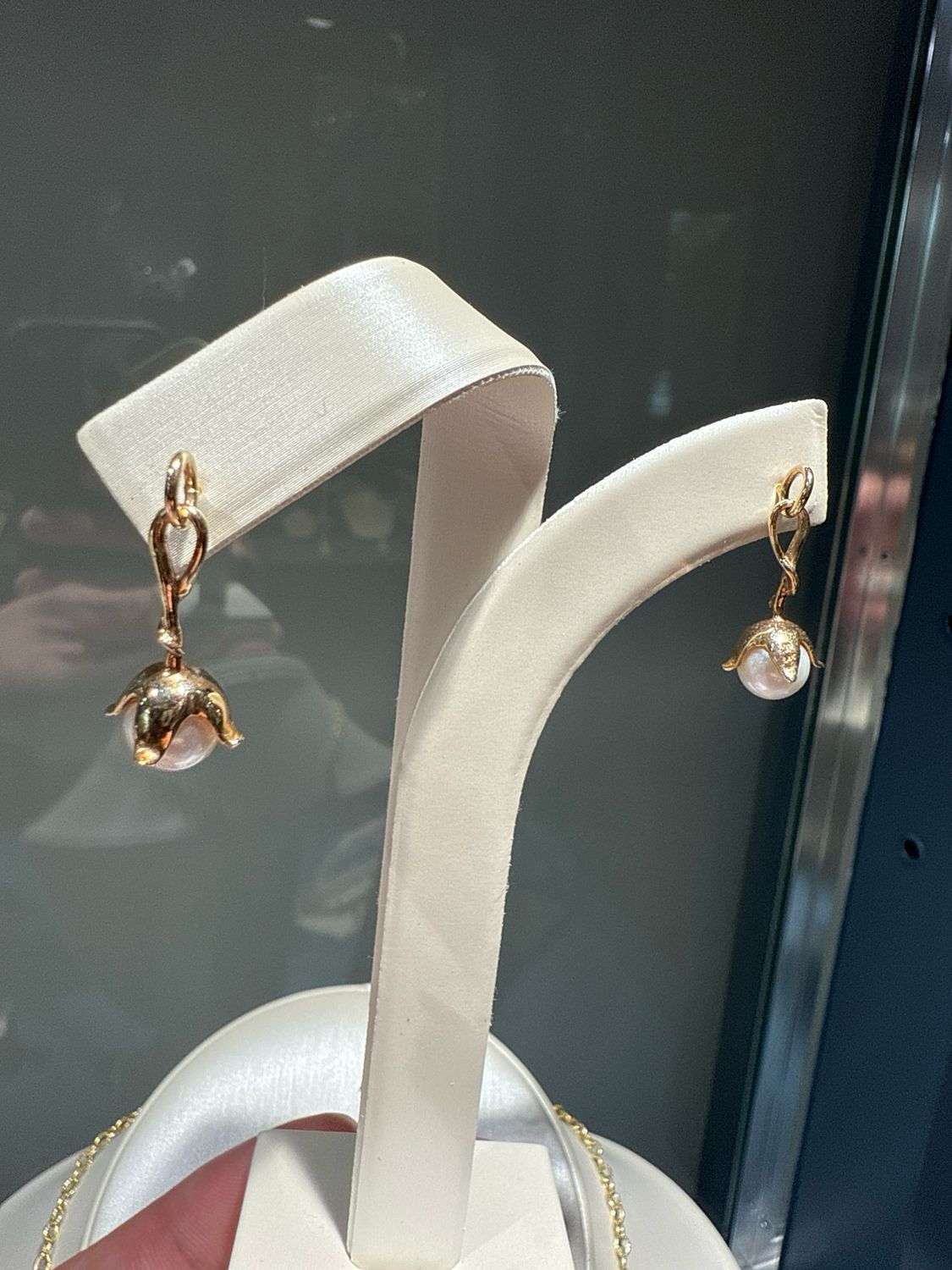 Estate 14k Yellow Gold 7.5mm Pearl Flower Drop Earrings