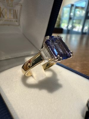 14K Yellow Gold Two Tone Tanzanite and Diamond Ring Tnz 3.71ct Bag Dia .391ctw
