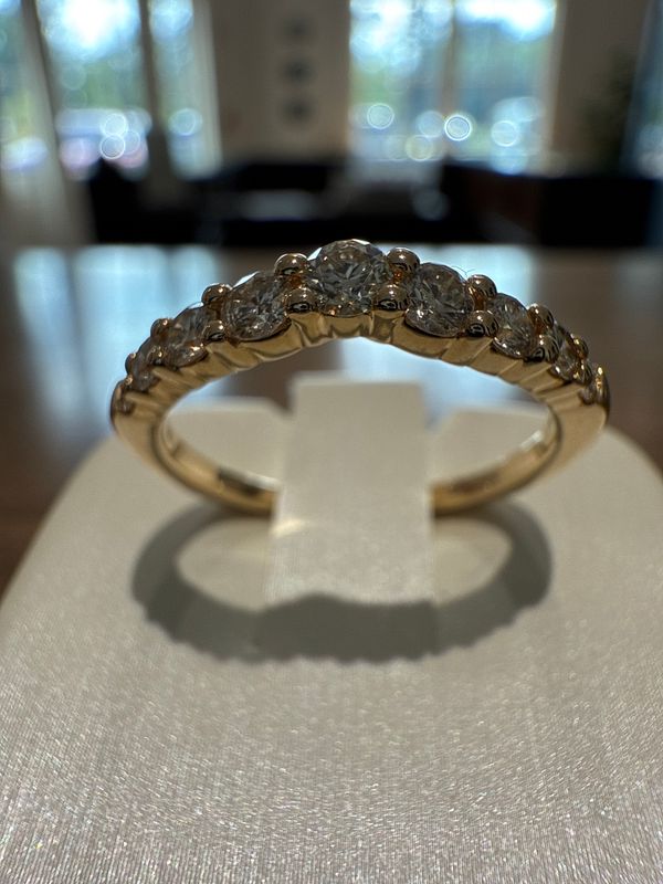 14K Yellow Gold .50Ctw Diamond Contour Band