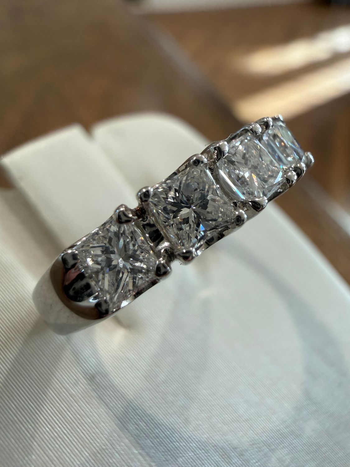 14k White Gold 5 Stone .82ctw Princess Cut Diamond Band