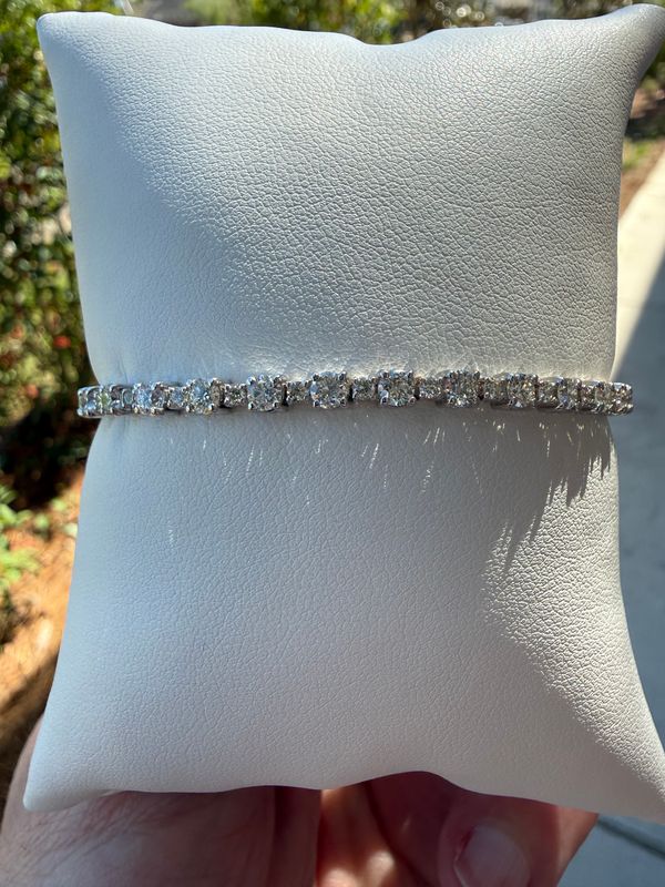 14K White Gold 4.3ctw Alternating Diamond Tennis Bracelet  7"