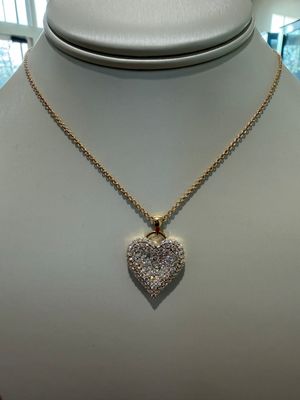 18k Yellow Gold Diamond Heart Pendant Necklace  D:1.84ctw