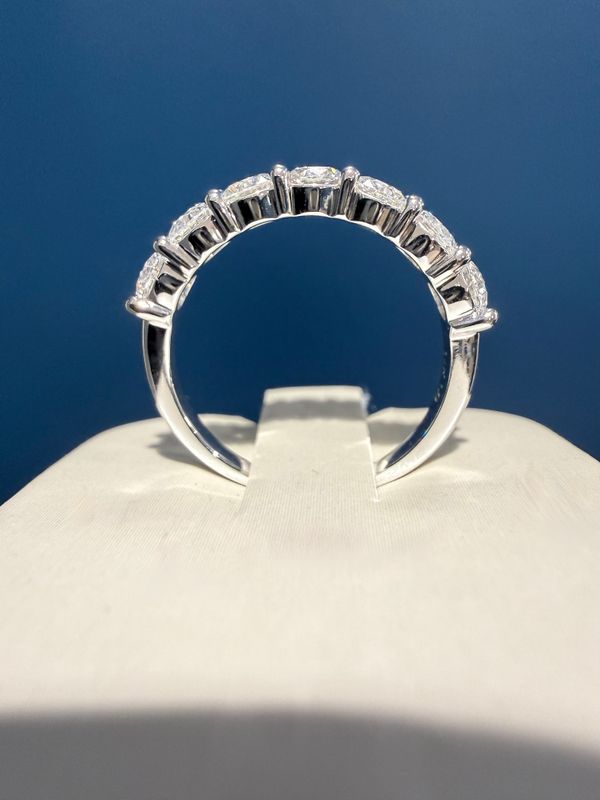 14k White Gold 7 Stone Round Brilliant Lab Grown Diamond Band 1.445ctw