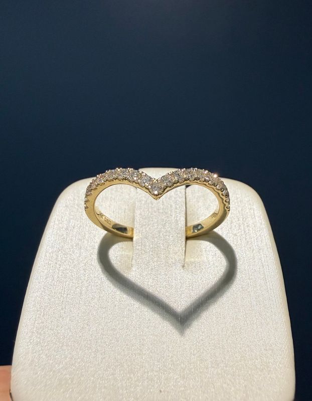 14k Yellow Gold Lab Grown Diamond .30ctw Chevron Shape Wedding Band