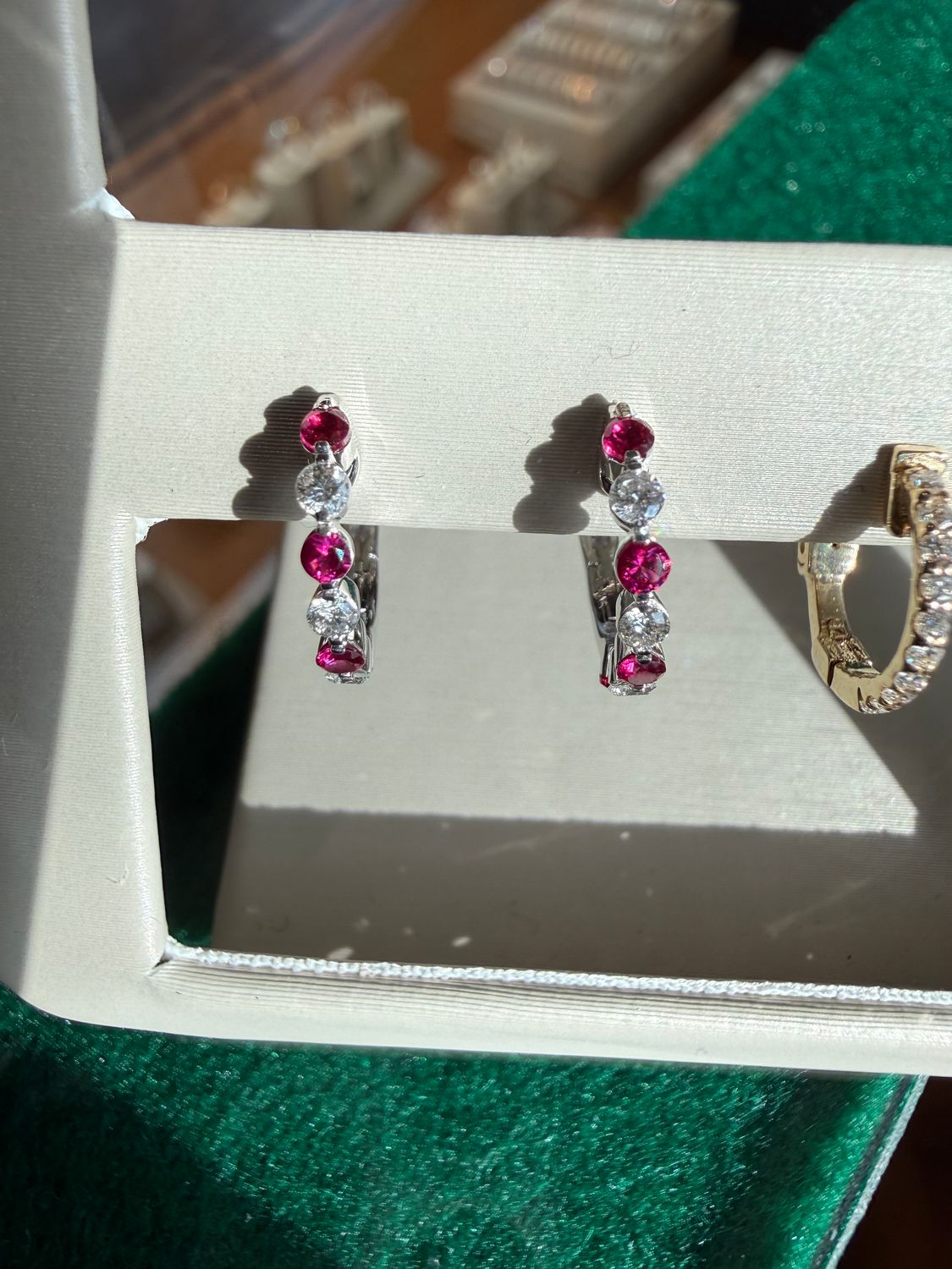 14k White Gold Diamond and Ruby Alternating Small Hoop Earrings Ruby:0.30ct Dia:0.20ct