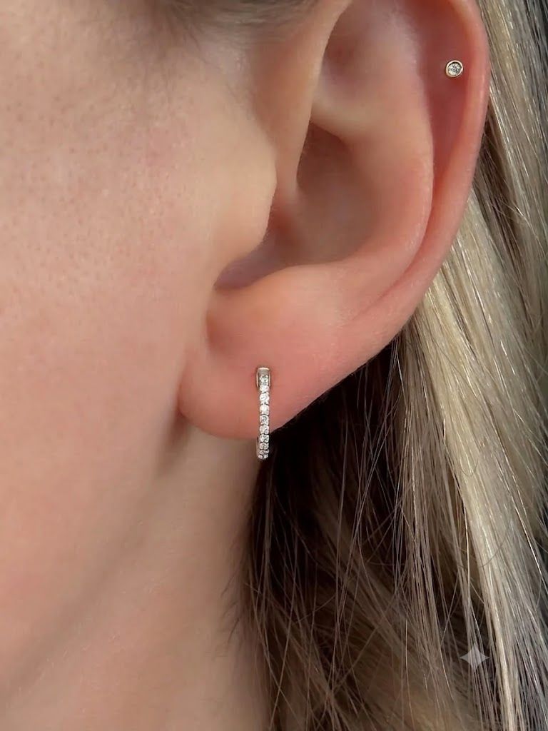 14k White Gold Diamond Mini Hoop Earring 0.10ctw 10.5mm