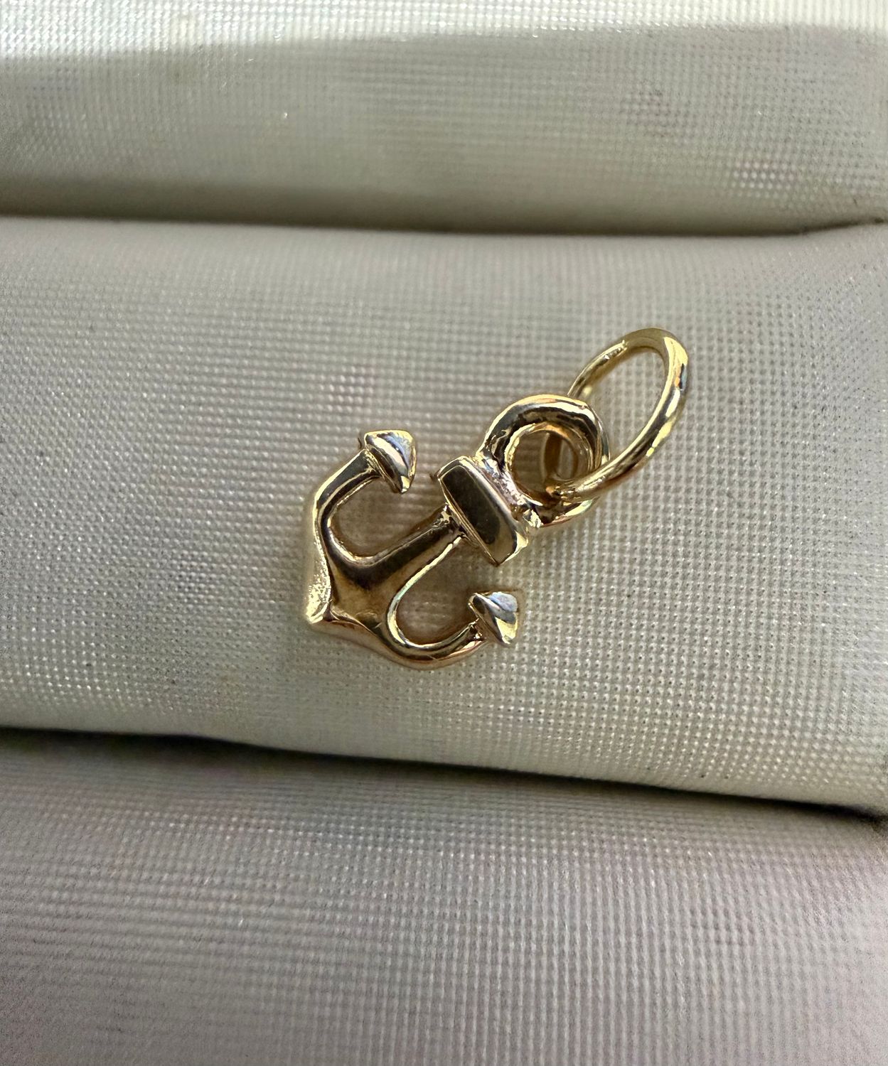 14k Yellow Gold Anchor Charm