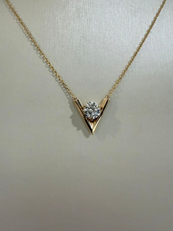 14k 1.02ct RB DVVS1 Lab Grown Diamond 18” V Necklace IGI LG778659137