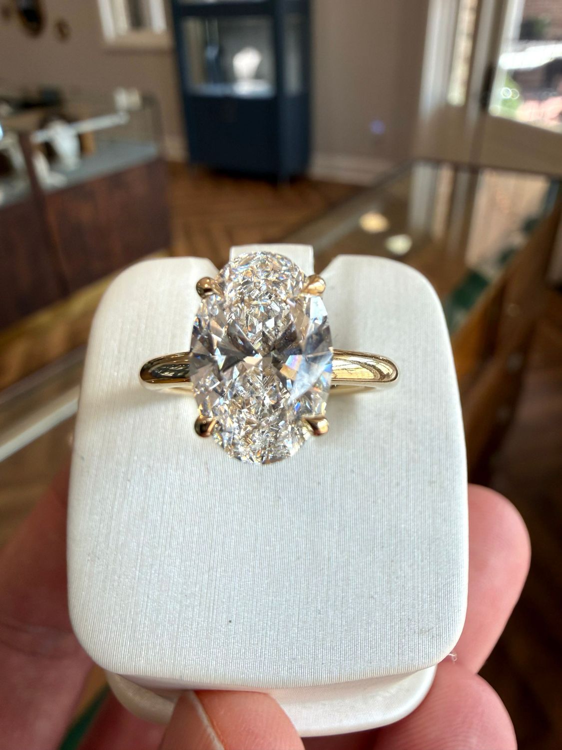14k Yellow Gold 3.08 Ct Lab Grown Oval Diamond Solitare Engagement Ring with Hidden Halo 3.19ctw E VVS2