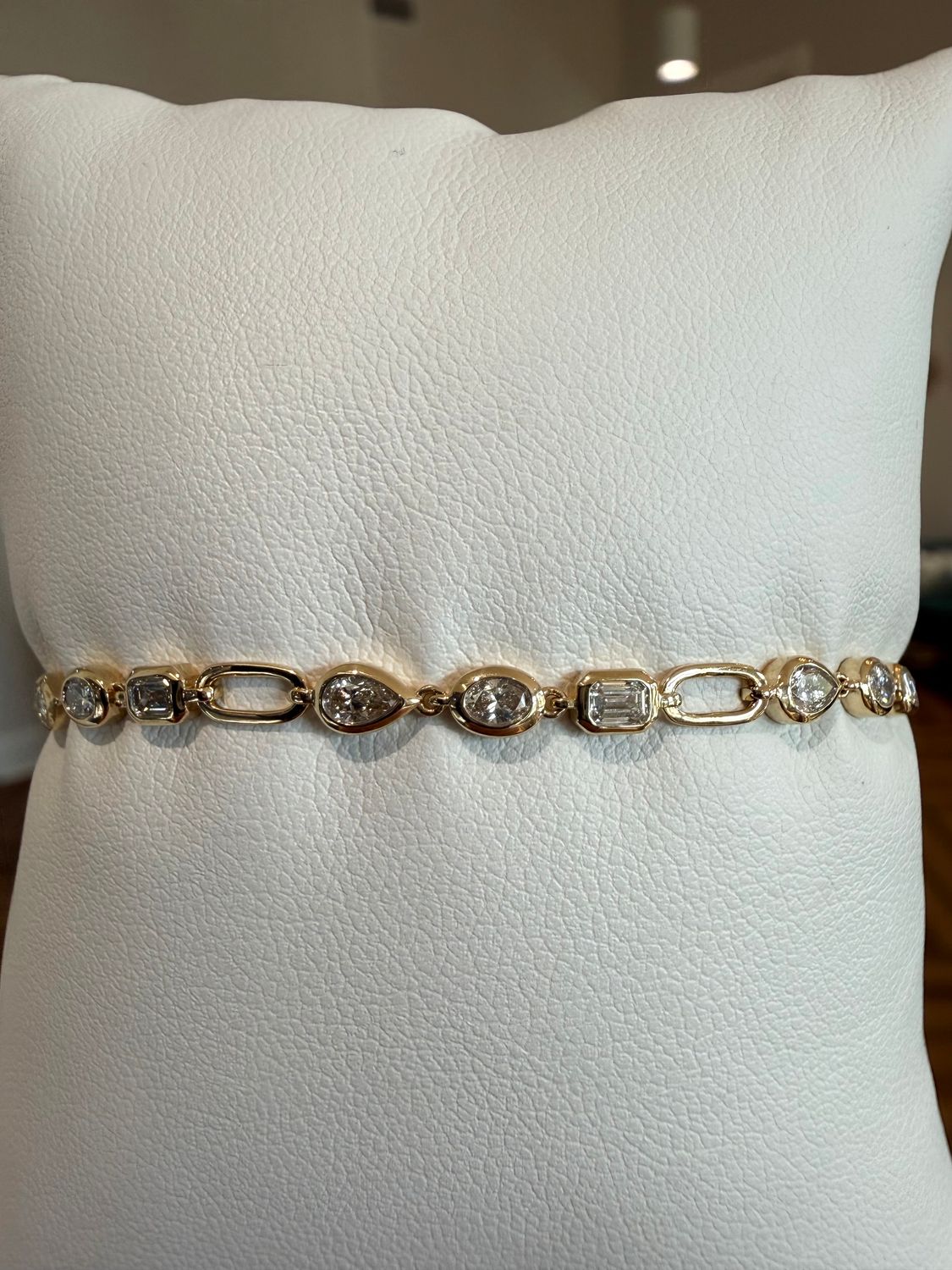 14k Yellow Gold Multi Shape Natural Diamond Bracelet with Emerald, Pear and Oval Shapes.  0.75ctw