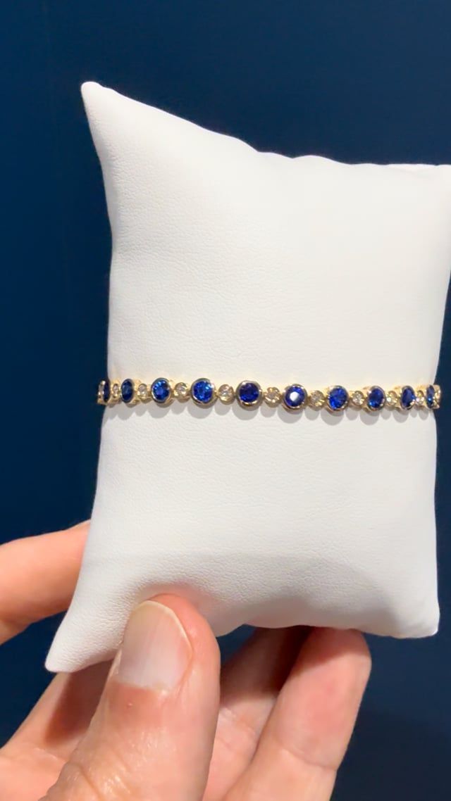 14k Yellow Gold Bezel Set Sapphire and Diamond Tennis Bracelet Sapp:4.50ctw Dia:0.50
