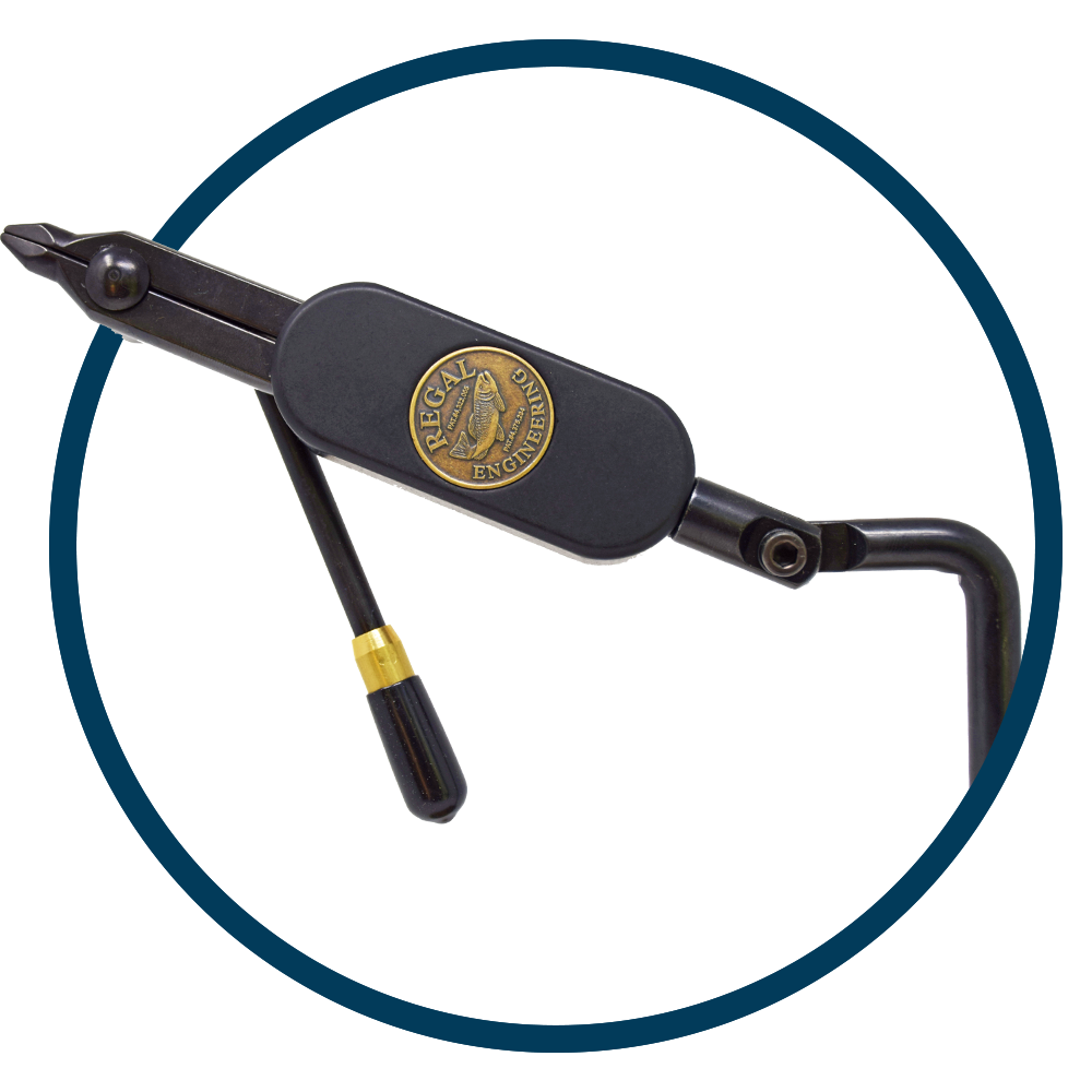 Regal Medallion with Pocket Base, Color: Black, Size: Regular Head