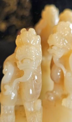 ShouShan Lychee Square Auspicious Animal Pair Seal Stone