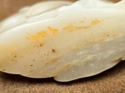​ShouShan Lotus and Leaf Lychee Seal Stone