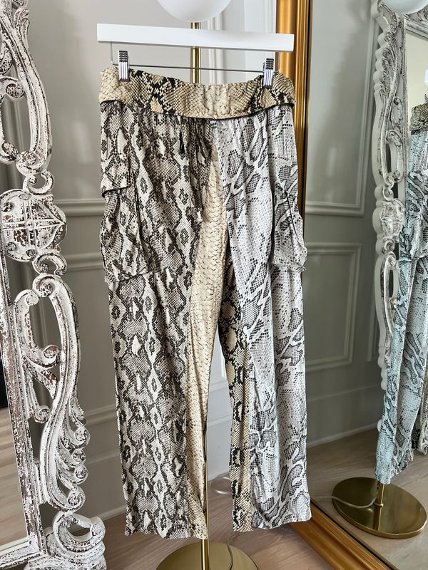 Zara Animal Print Pants, Size Small Shop Like You Mean It