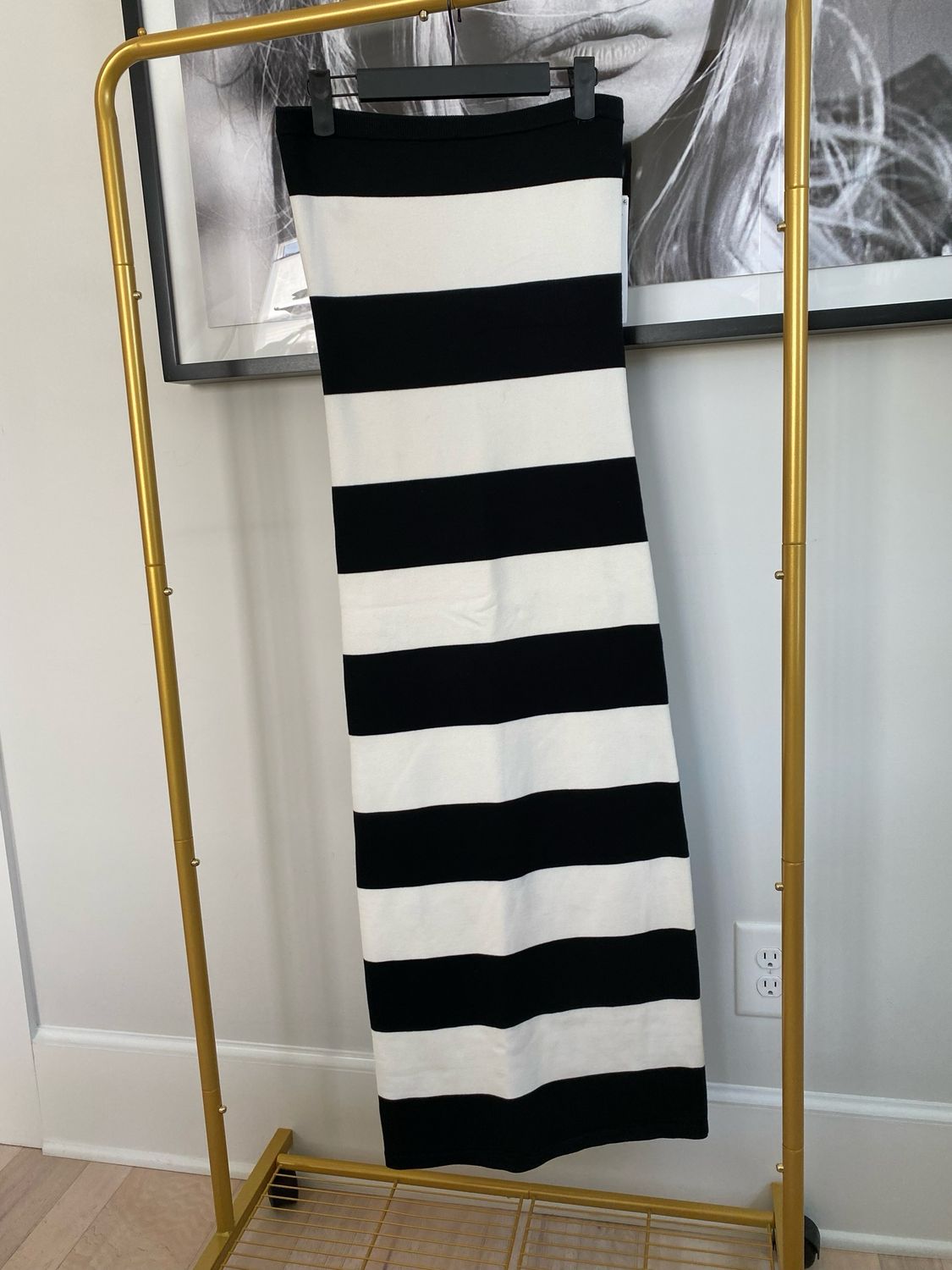 AQUA Striped Tube Dress (Strapless) Size Small, Black and White