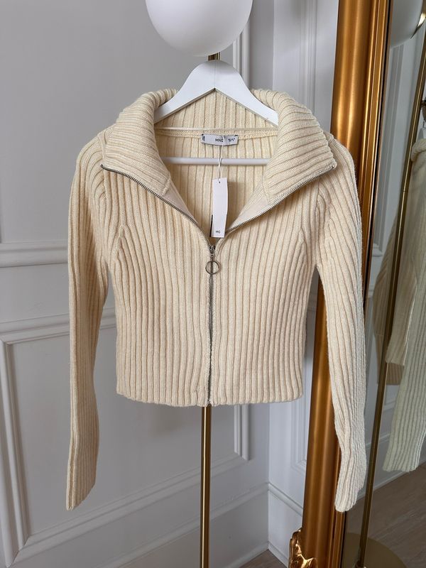 Mango Ribbed Zip Up, Cream Color, Size Medium