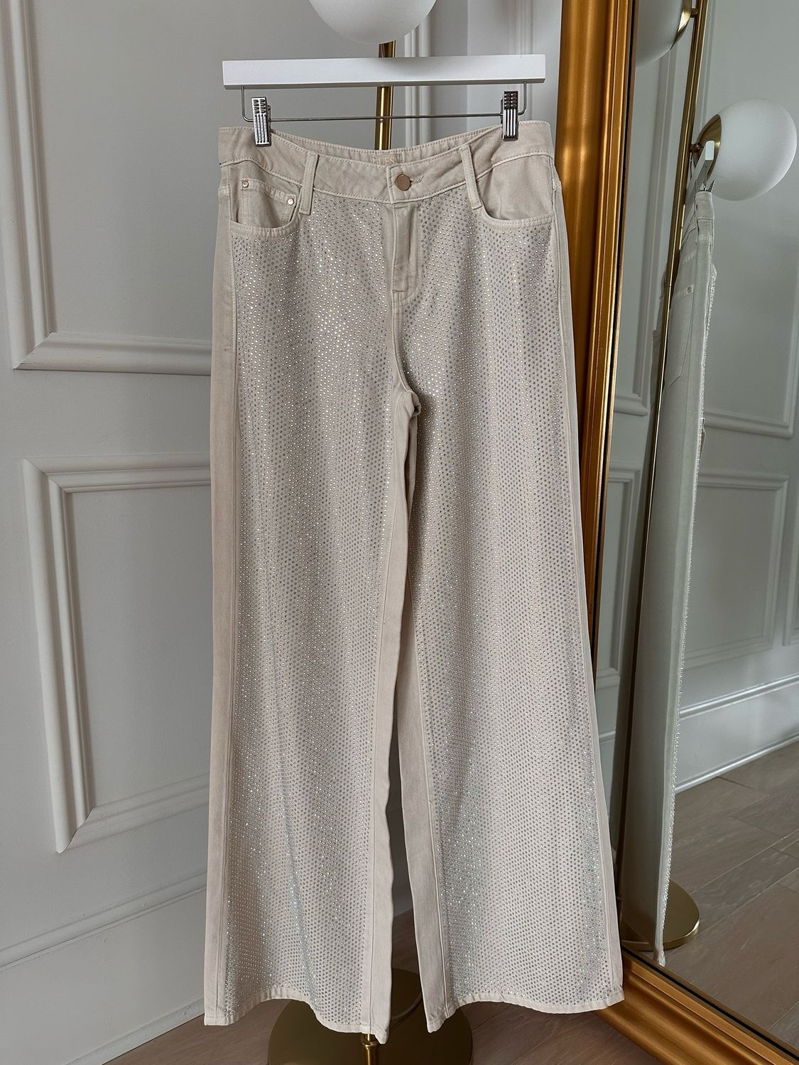 GUESS Bejeweled Wide Leg Jeans, Size 27