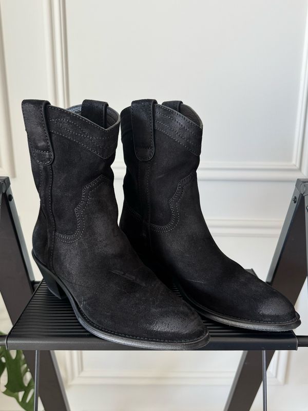 Saint Laurent Eastwood 45mm ankle boots, Black, Size Women’s US8