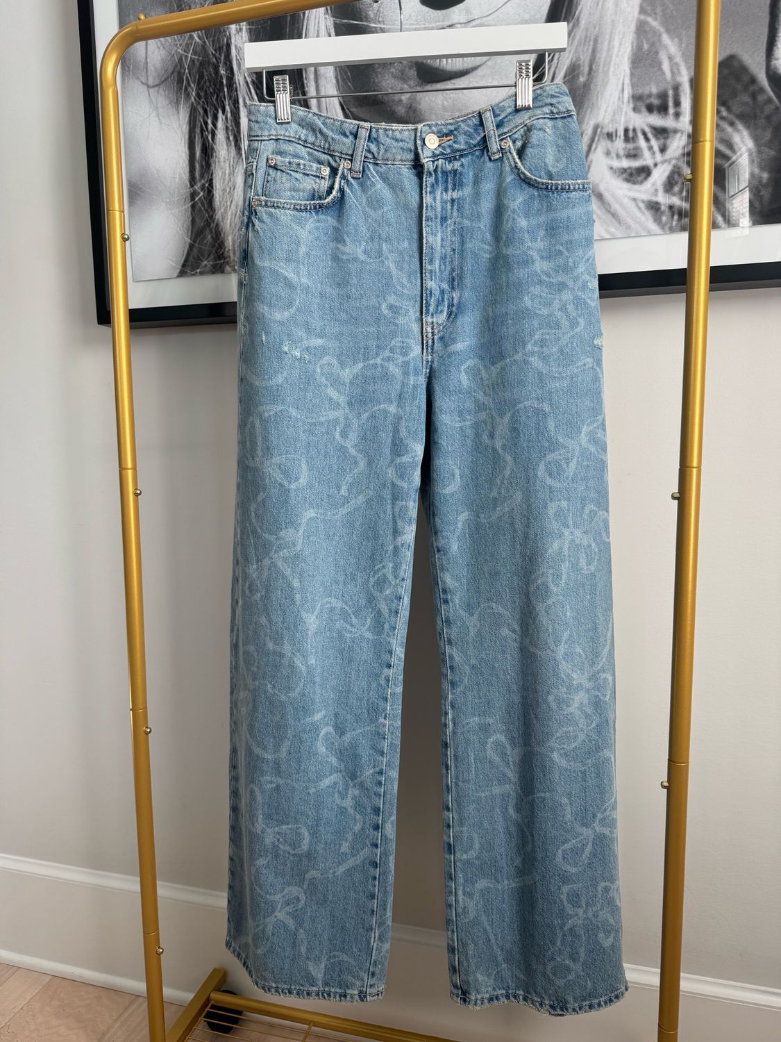 Zara Mid-rise Baggy Jeans w Wash Detail Size 4