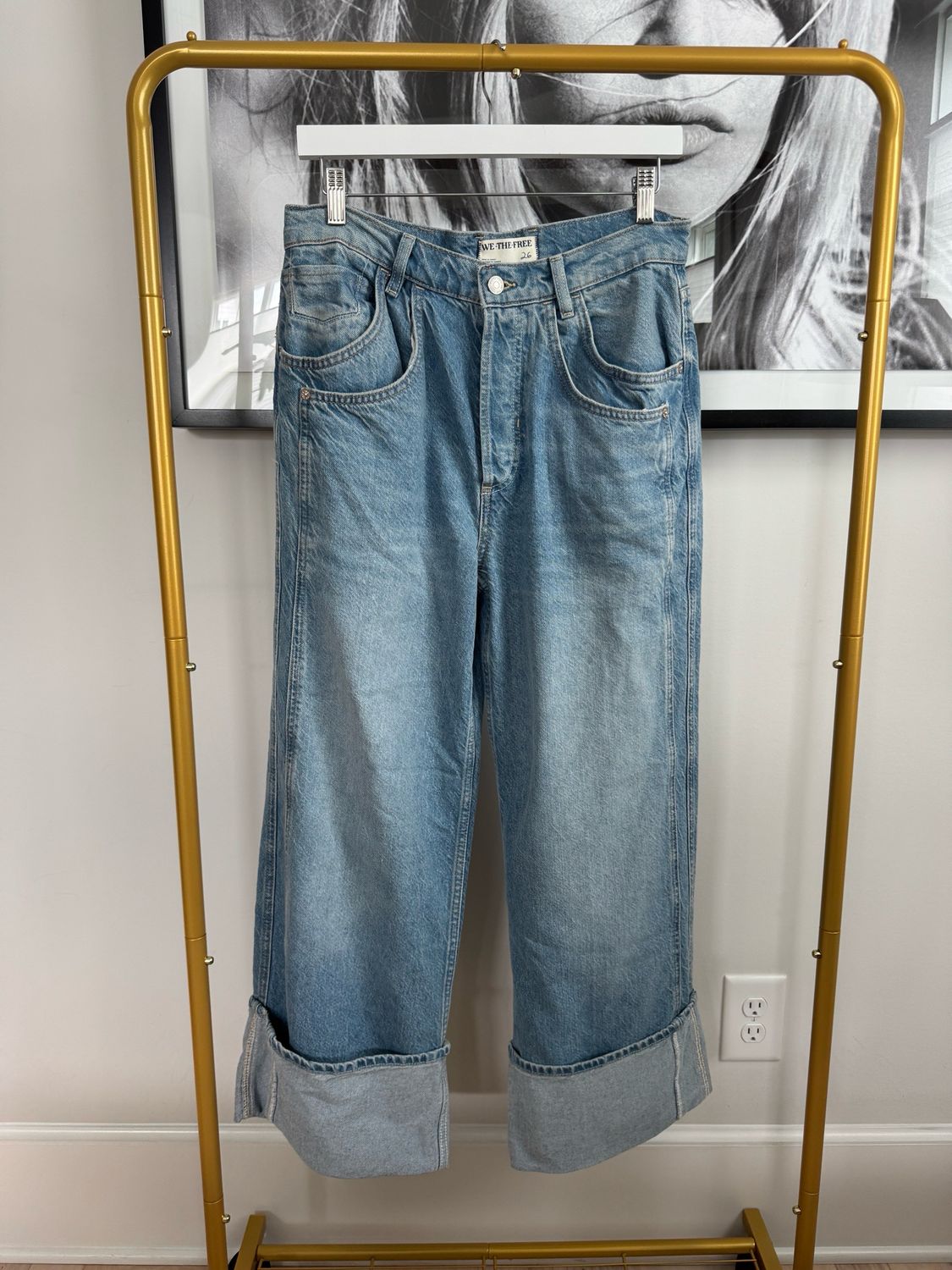 We The Free Wide Leg Cuffed Jeans, Size 26