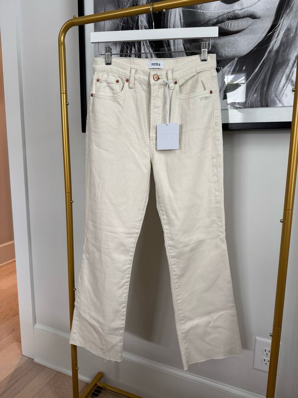 Pistola Ally High Rise Vintage Ankle Boot Jeans, Size 26 in Shade “Eggshell Vintage”