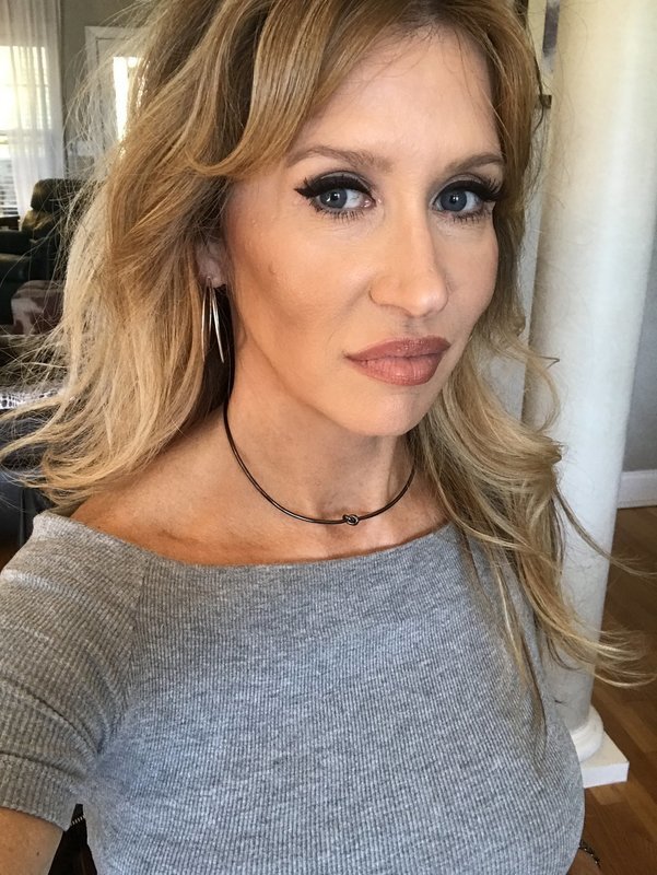 Sheila Fajl Knot Choker