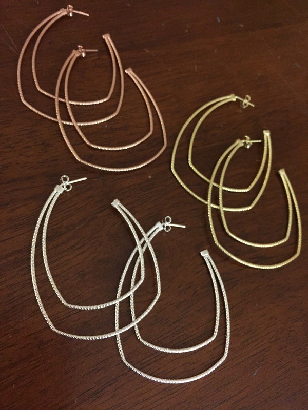 Sheila Fajl Lola Hoops