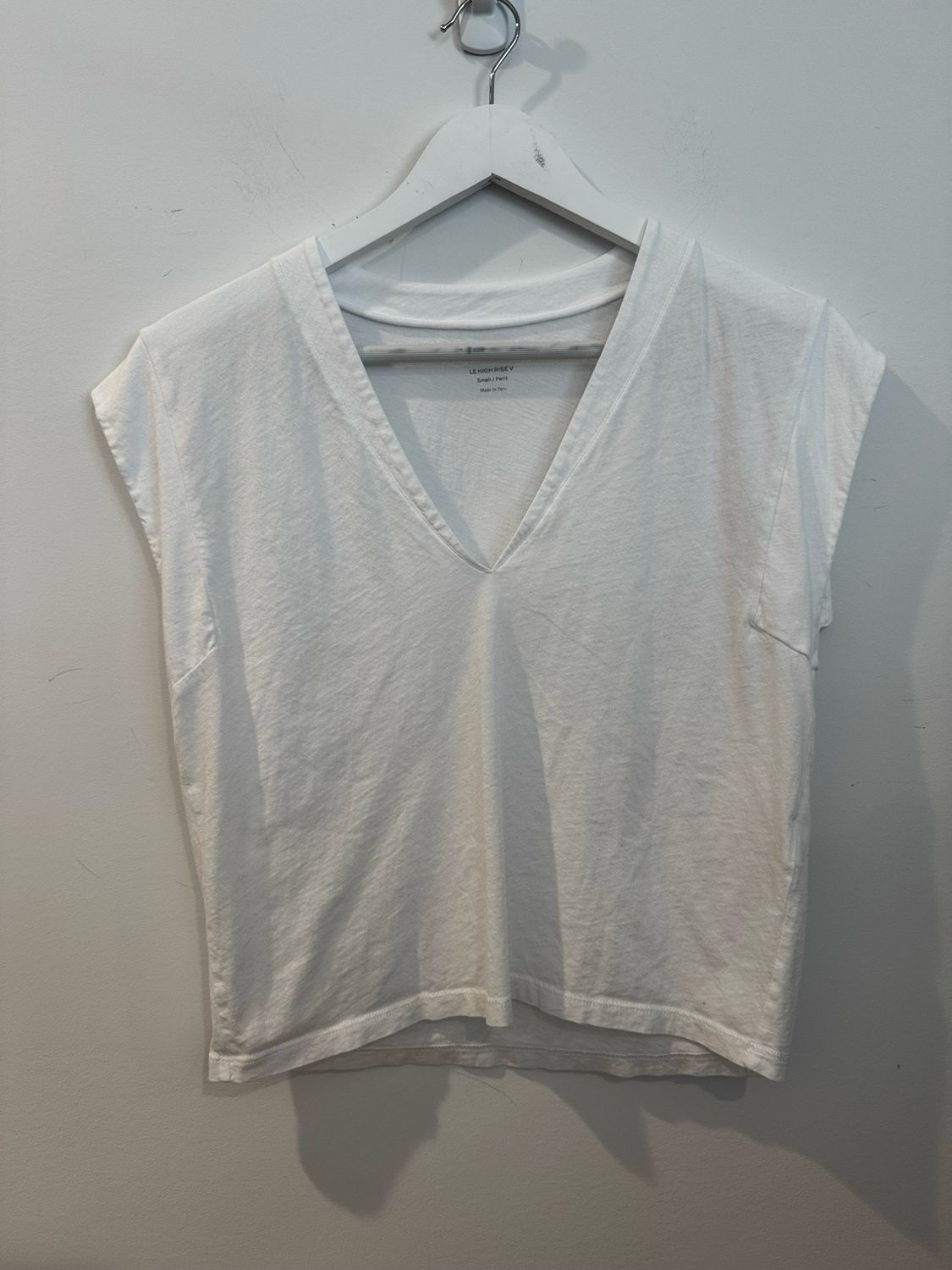 Frame Le Mid Rise V Neck White Tee, Size Small