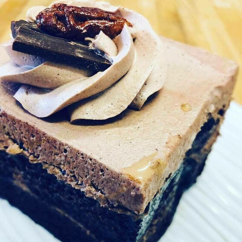 Chocolate Turtle Cake Slice