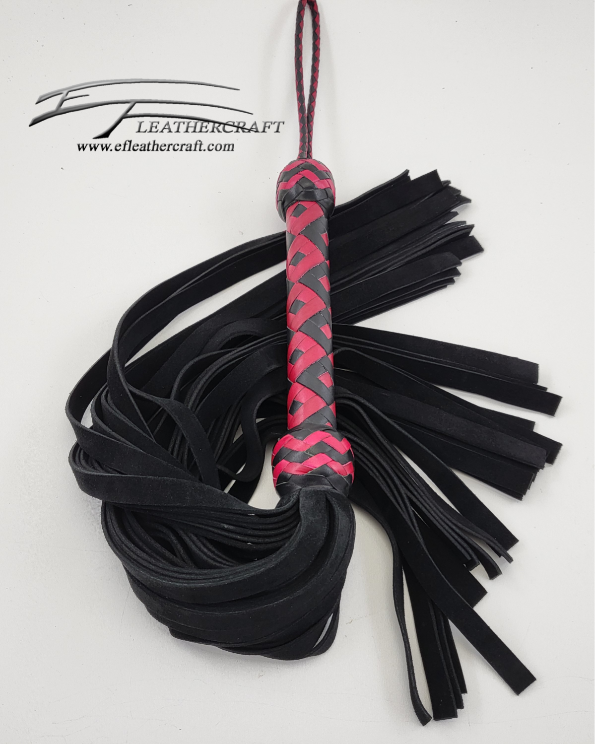 Suede Flogger - 18" Falls - Black and Red