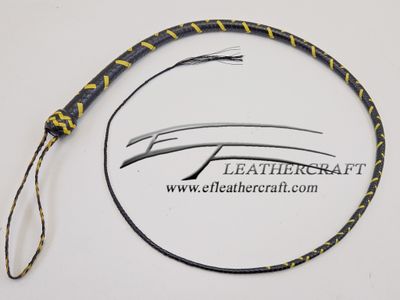 Kangaroo Signal Whip - 4ft - 12 plait - Black and Yellow  Kangaroo Signal Whip - 4ft - 12 plait - Black and Yellow