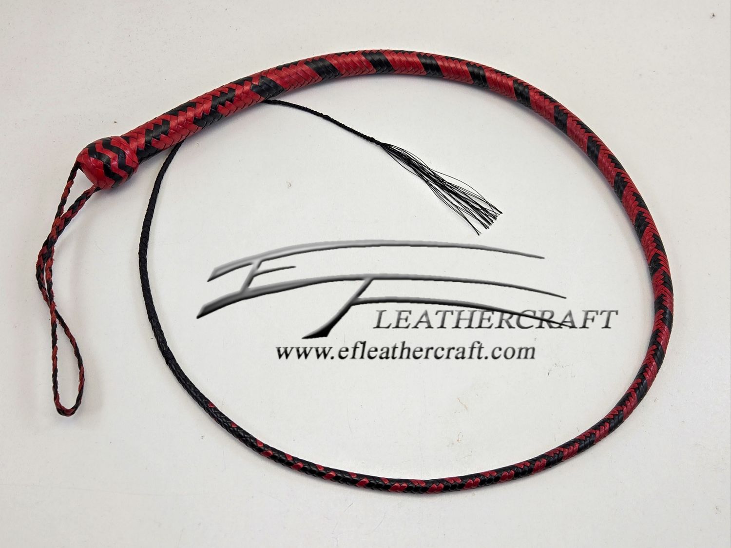 Kangaroo Signal Whip - 4ft - 16 plait - Red to Black 