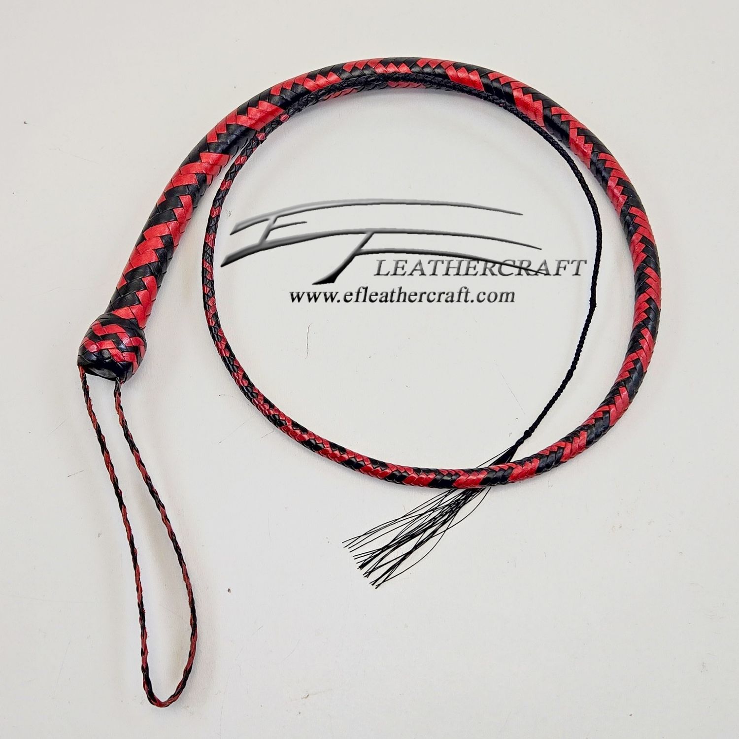 Kangaroo Signal Whip - 4ft - 12 plait - Black and Red