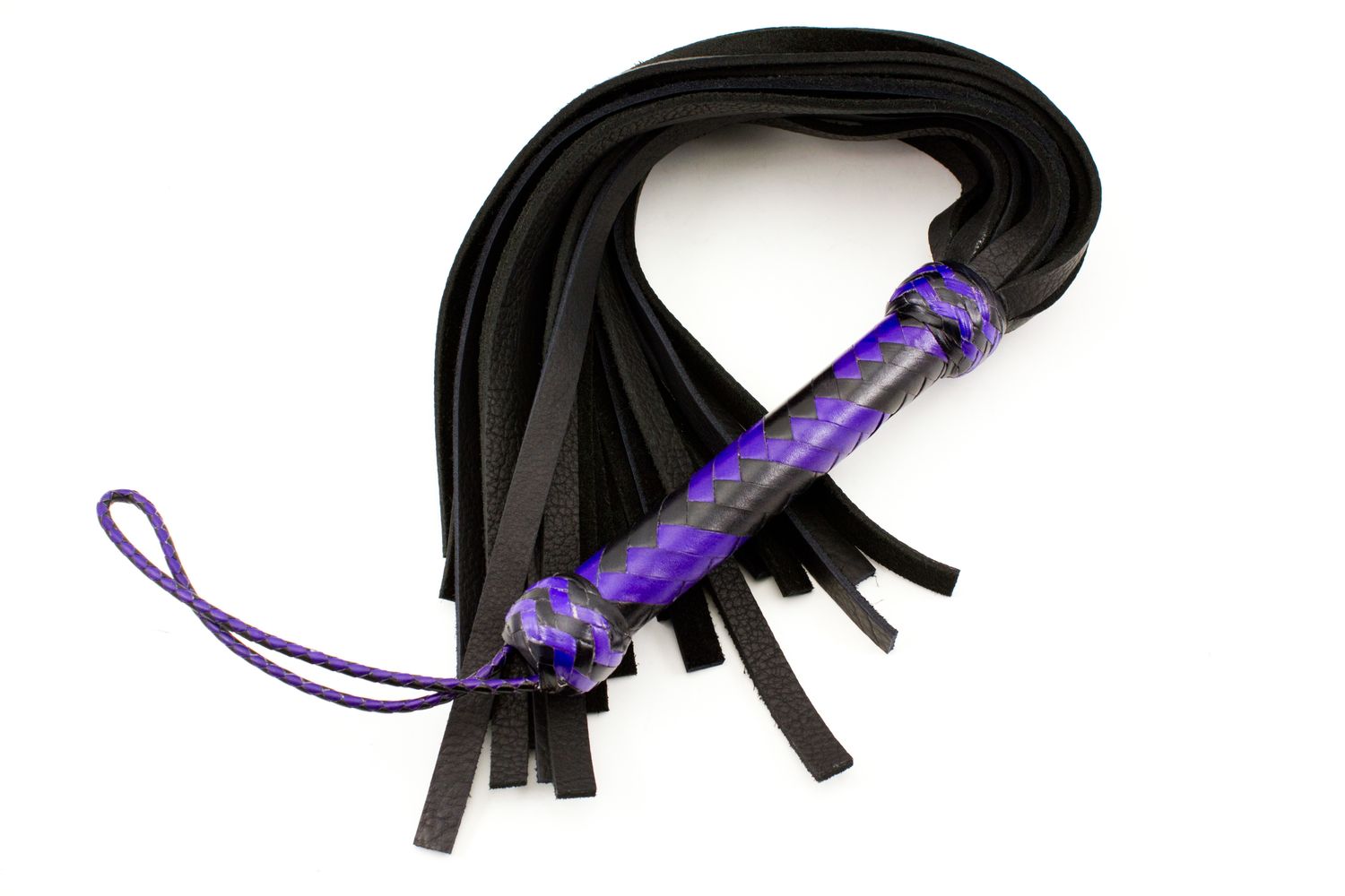 Core Line - Buffalo Hide Flogger 