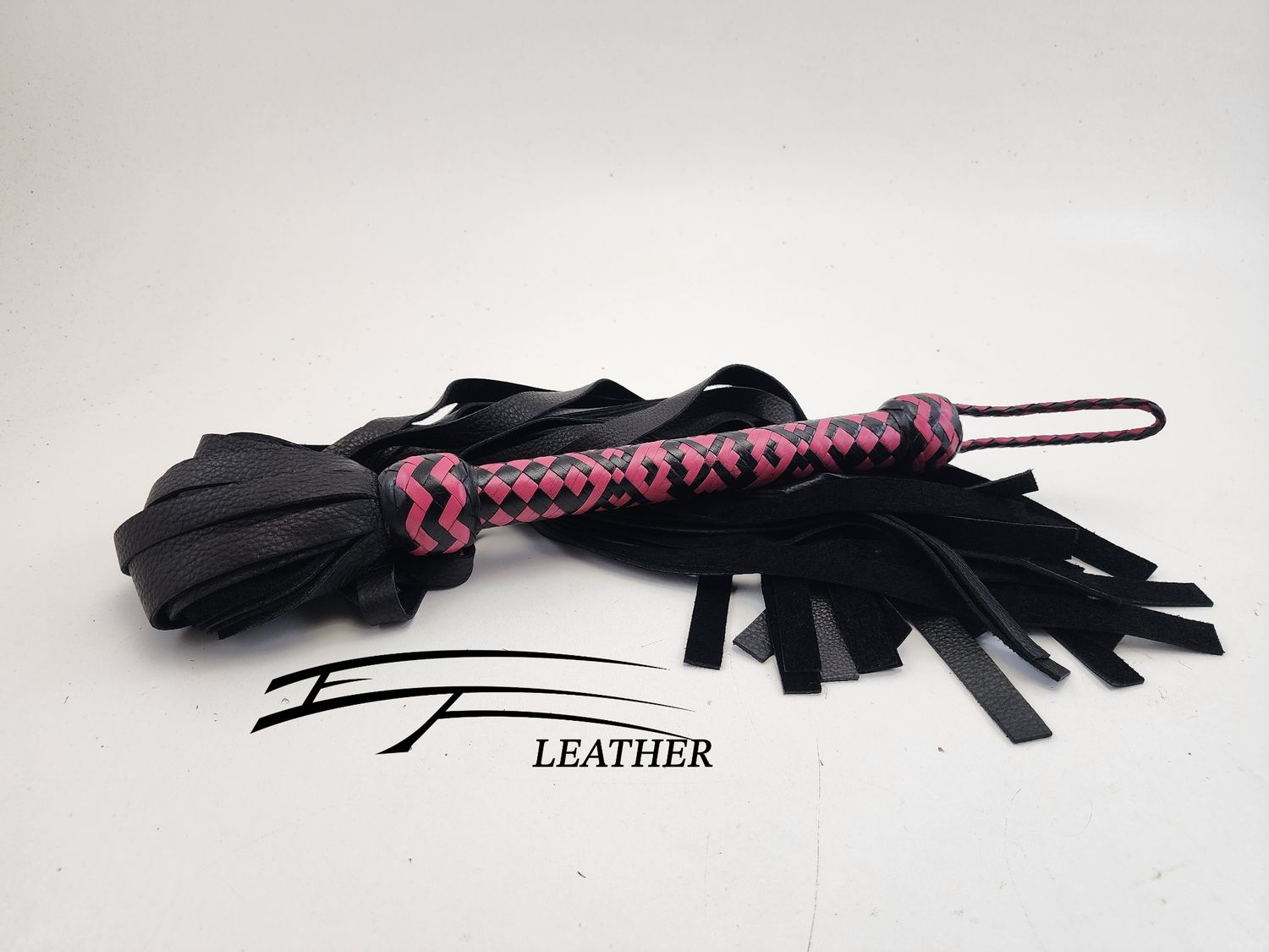 Collectors Line Cow Hide Flogger