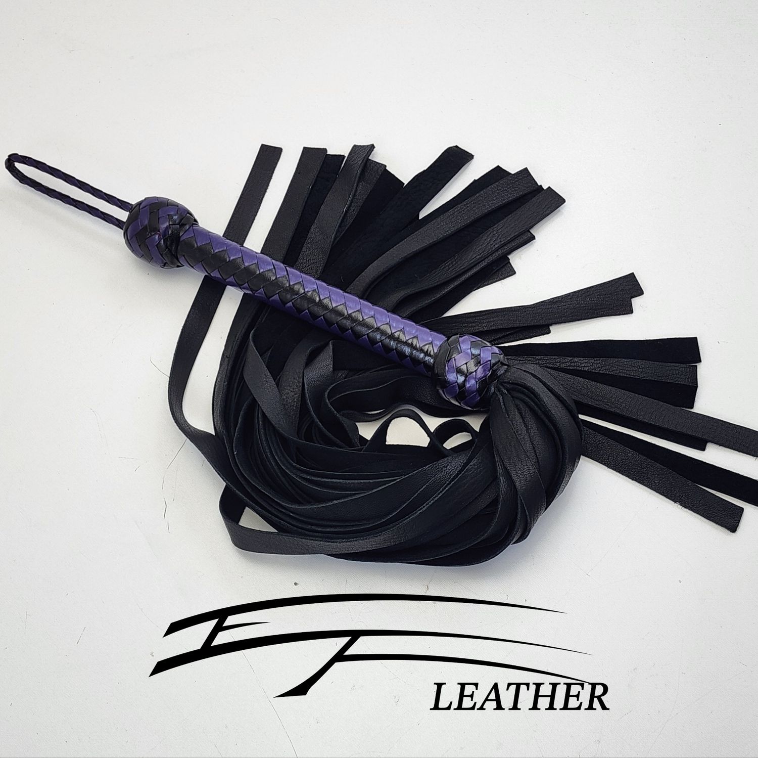 16&quot; Deer Flogger - Core Line - Black &amp; Purple - 12-Plait Kangaroo Handle