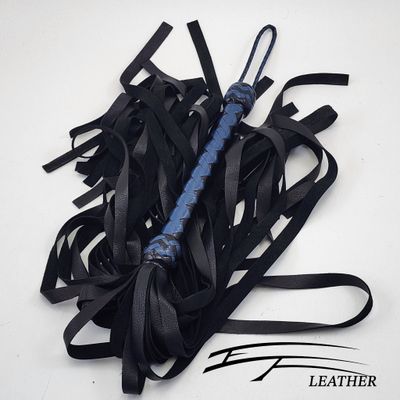 18" Cowhide Flogger - Core Line - Black &amp; Royal Blue - 12-Plait Kangaroo Handle