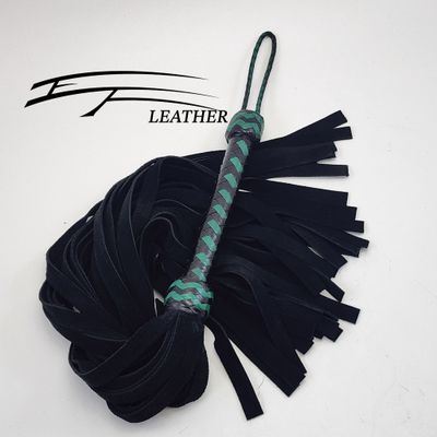 18&quot; Suede Flogger – Core Line – Black &amp; Jade Green – 12-Plait Kangaroo Handle