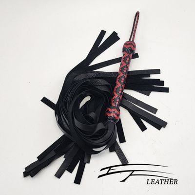 18&quot; Cowhide Flogger - Signature Line - Black &amp; Red (16-Plait Crazy 8 Handle) 