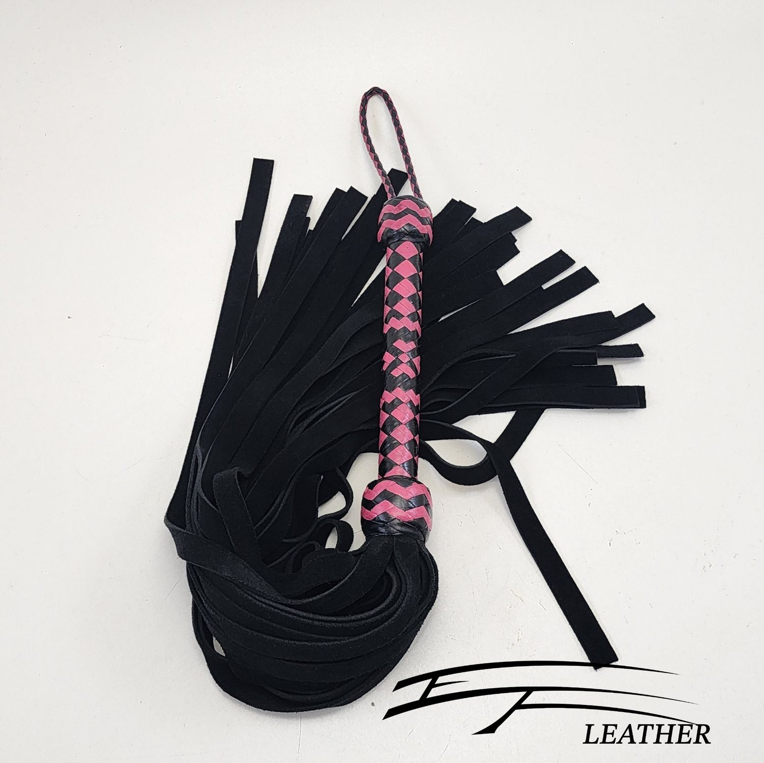 18&quot; Suede Flogger - Signature Line - Black &amp; Pink (16-Plait Flowers Handle)