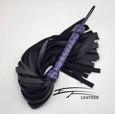 16" Moose Flogger - Premium Line - Black &amp; Purple (20-Plait Custom Pattern Handle) 