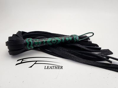 18" Buffalo Flogger - Premium Line - Black &amp; Jade Green (20-Plait Custom Pattern Handle)
