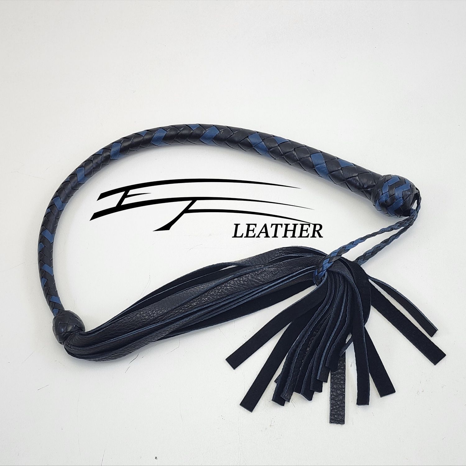 Deer Hide Galley Whip – 8 Plait – Black &amp; Royal Blue