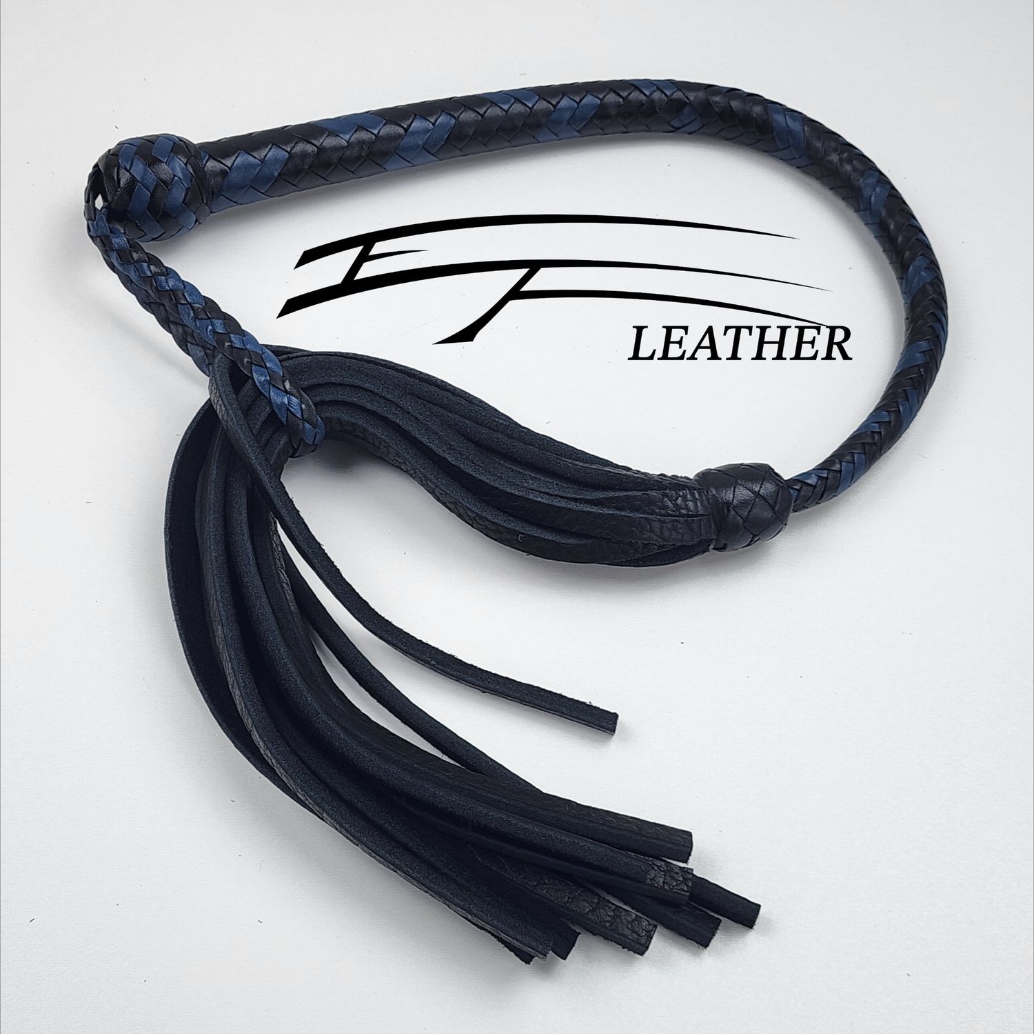  12-Plait Buffalo Galley Whip – Black &amp; Royal Blue