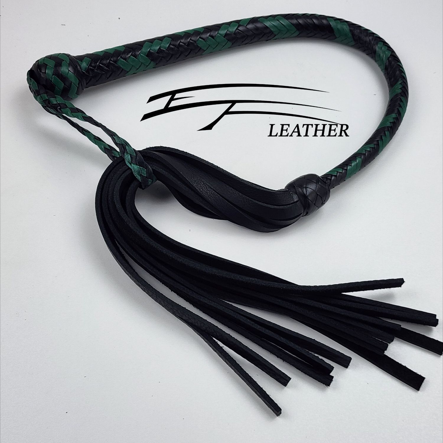  16-Plait Bullhide Galley Whip – Black &amp; Jade Green