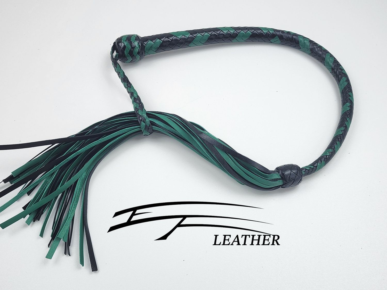 12-Plait Kangaroo Galley Whip – Black &amp; Jade Green