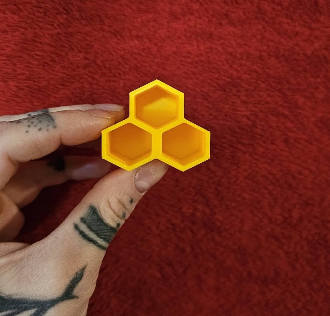 Juvenile Honeycomb Hide
