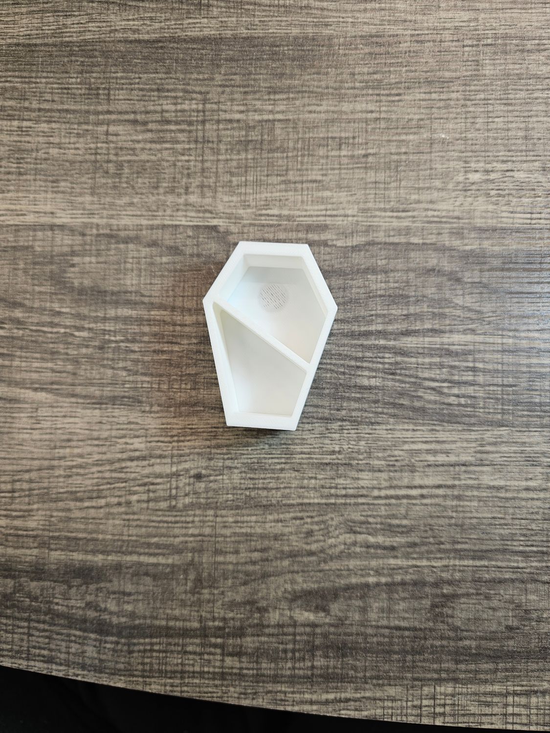 White Coffin With Shelf xL